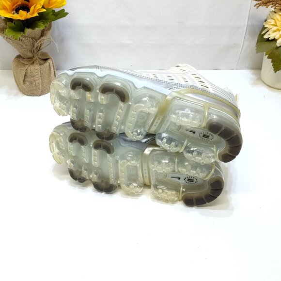 Nike VaporMax 360 "Cream" Athletic Sneakers CK2719-200 Iridescent Swoosh WMNS 10 - Picture 8 of 10